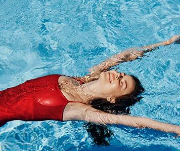 The Rise of Sustainable Swimwear in Fashion Making Waves