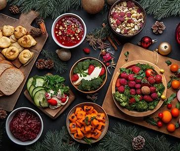 AMR’s Analysis: Key Trends Transforming the Food and Beverages Industry in Q1 2025